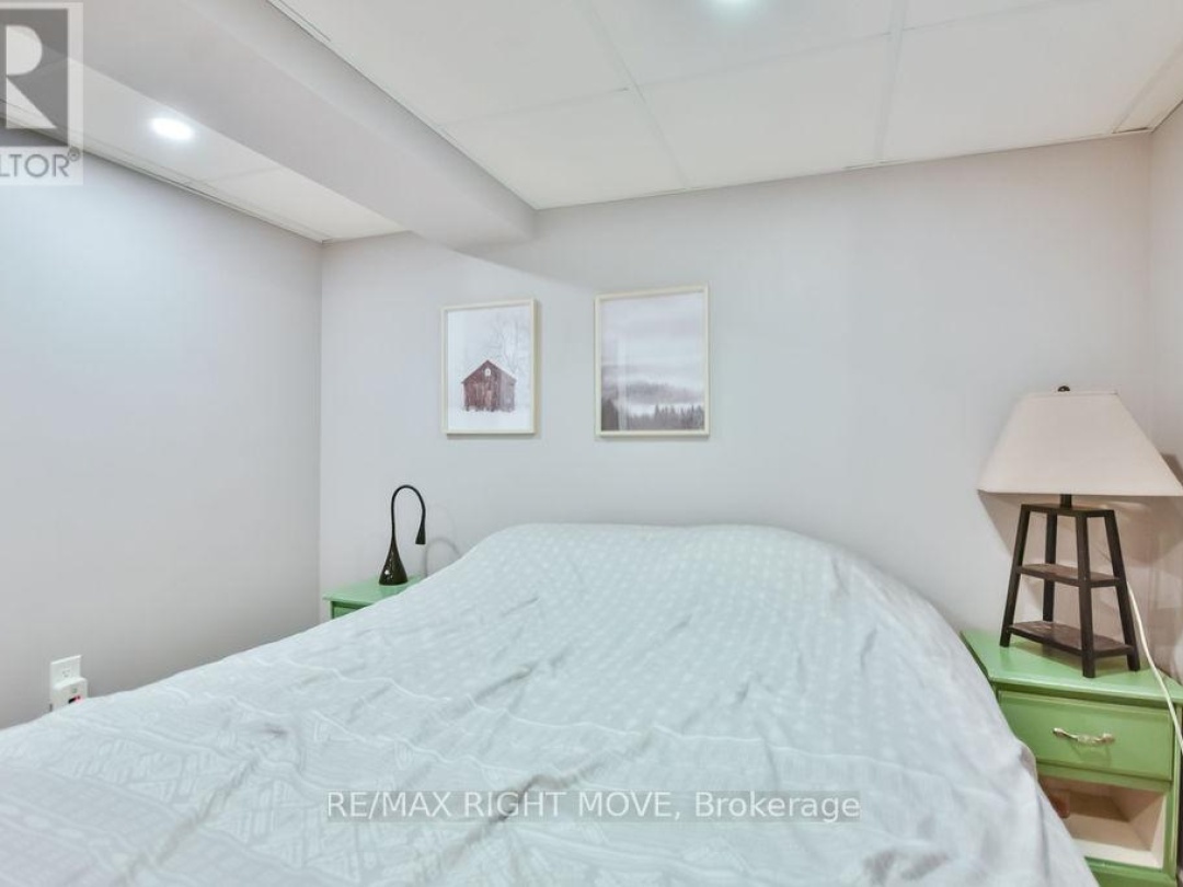 7697 WEST RIVER ROAD, Severn Lake