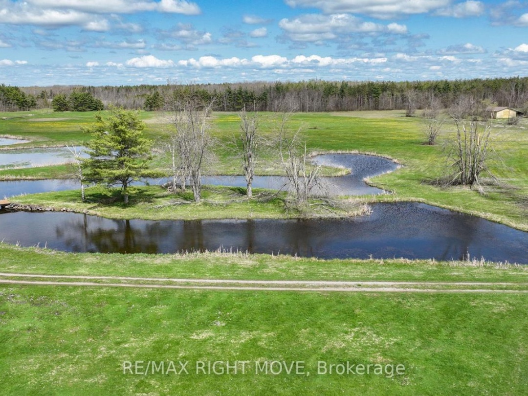 2723 Monck Road, Ramara