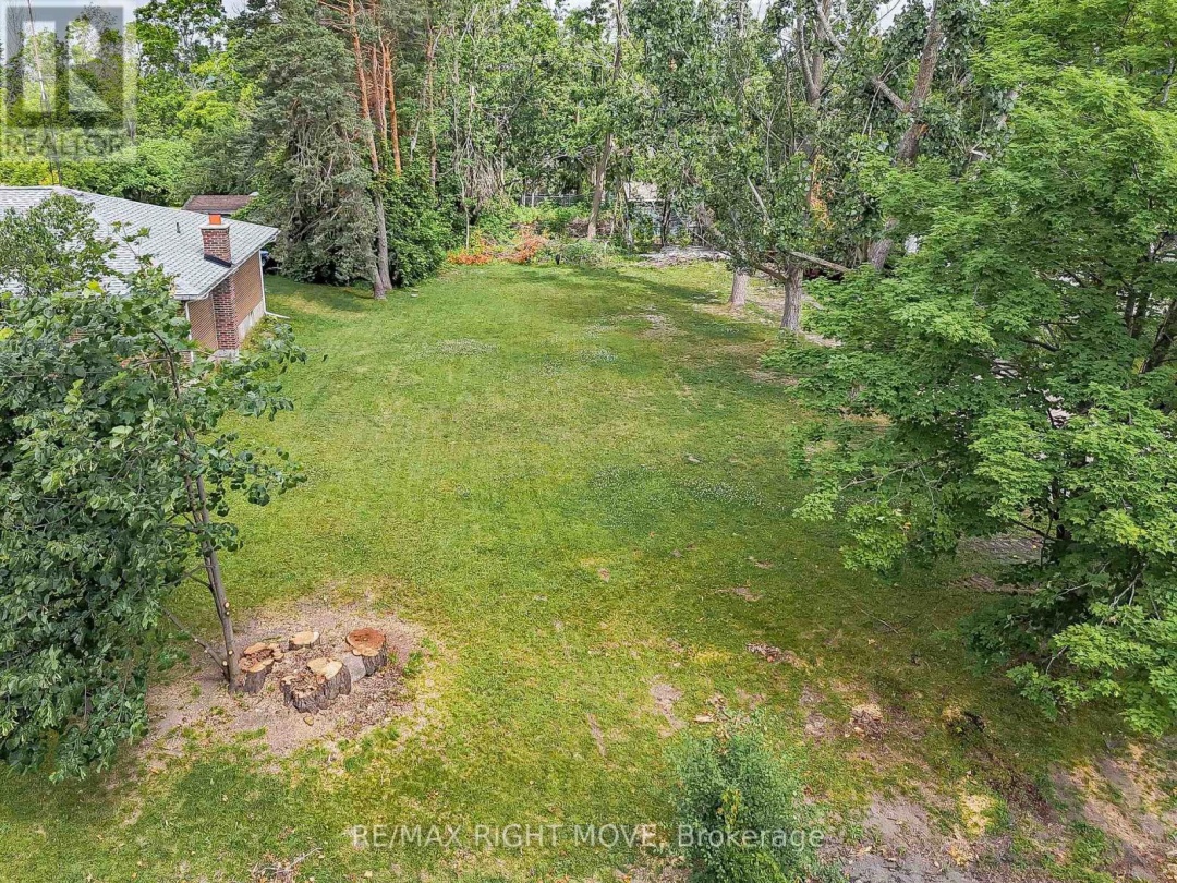 4 SKYLINE DRIVE, 