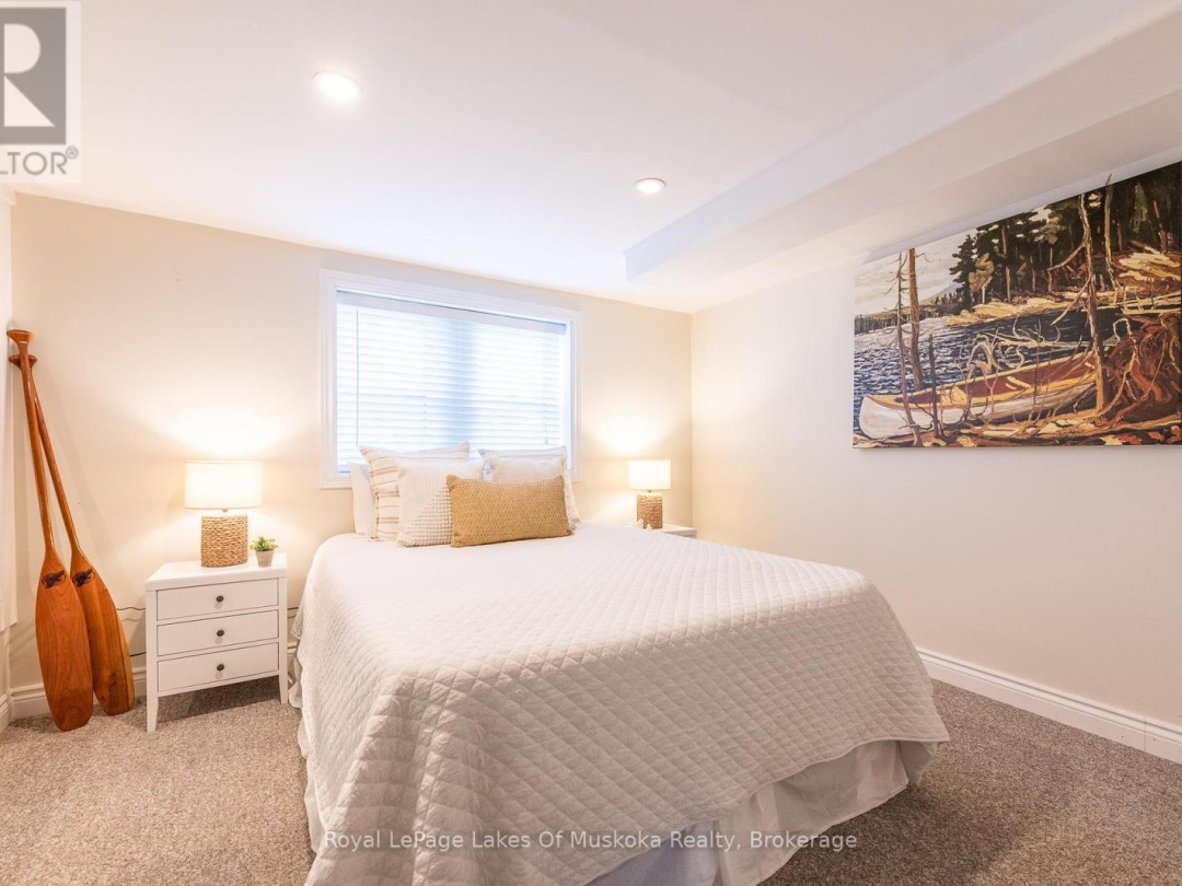 9 MOUNTVIEW AVENUE, 