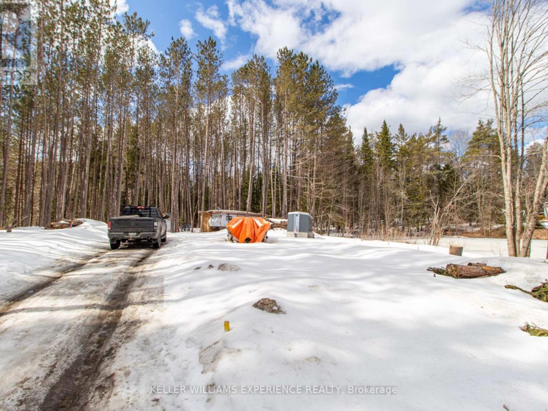 1318 Old North Road, Huntsville