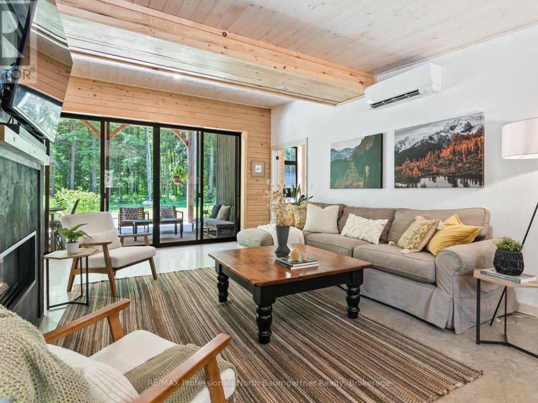 1592 BUCKSLIDE ROAD, 