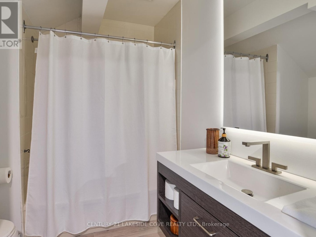 Unit 13 31 Laguna Parkway, Lake Simcoe