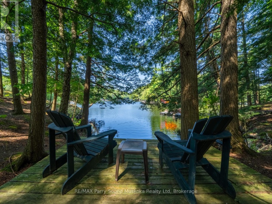 18 Meharg Drive, Manitouwabing Lake