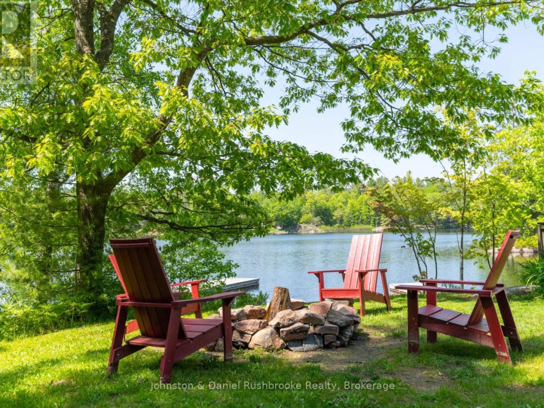 1190 South Morrison Lake Road, Morrison Lake
