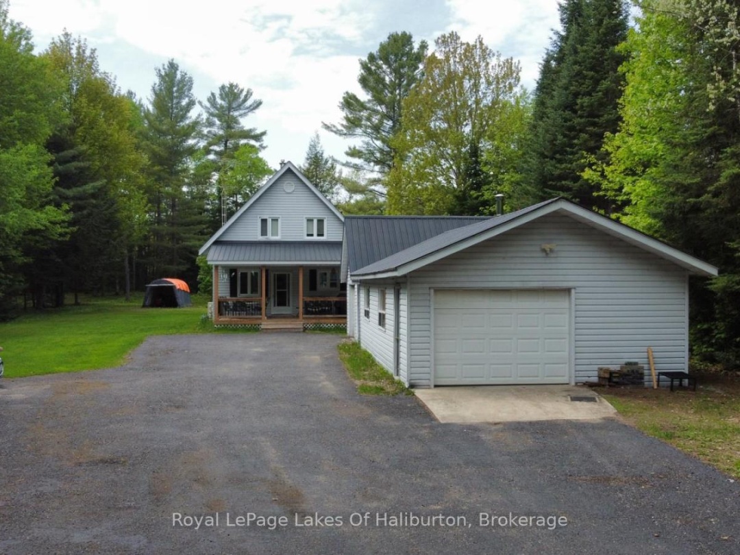 1675 BRAELOCH ROAD, Kennisis Lake