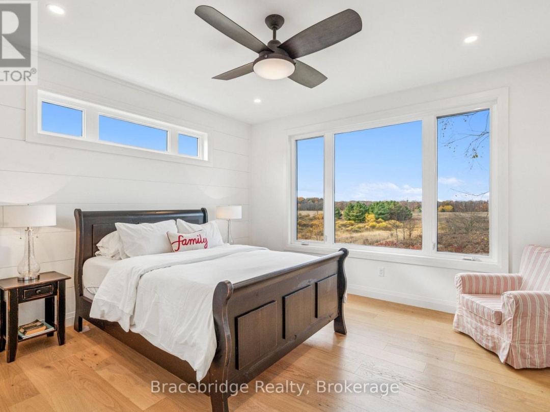 1006 STEPHENS BAY ROAD, 