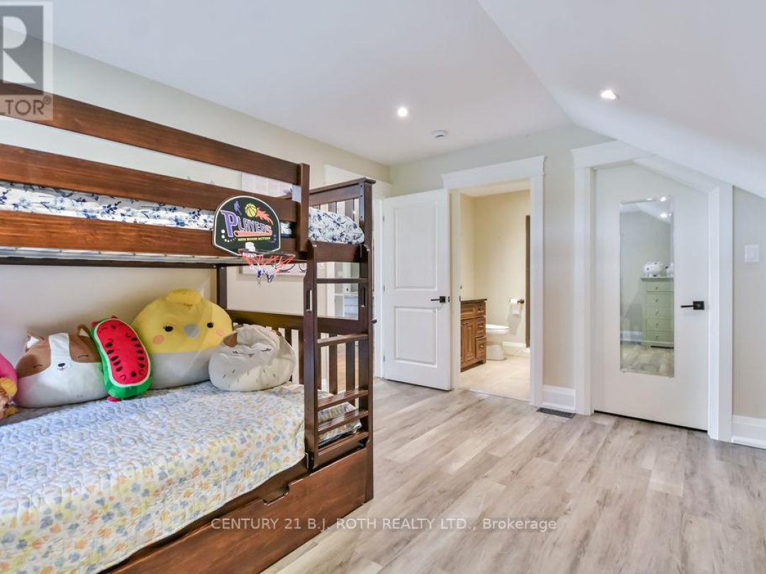19 Reid's Ridge, Oro-Medonte (Moonstone)