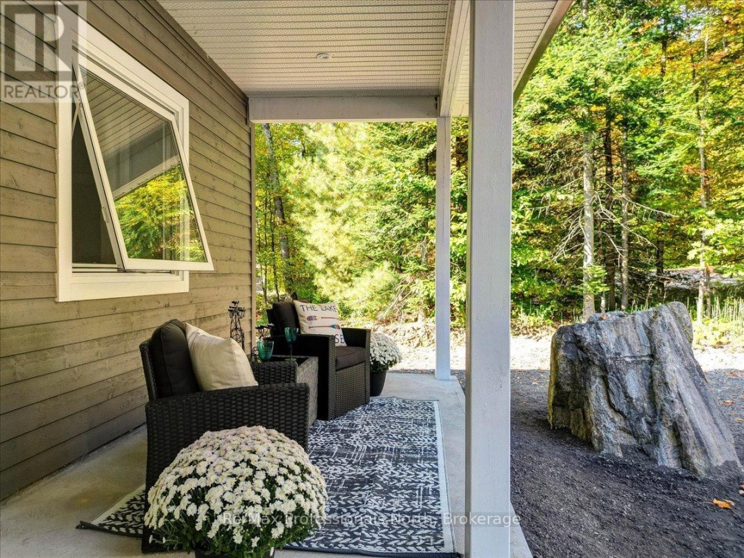88 Russell Drive, White Lake