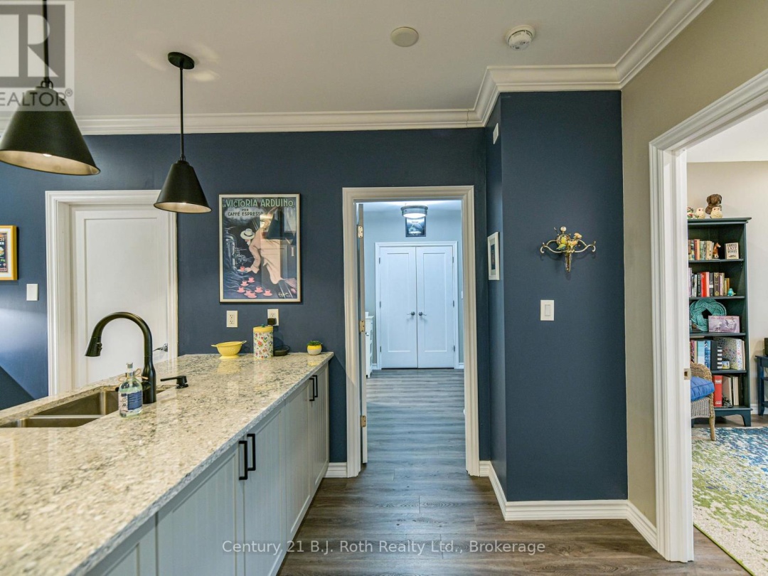 315 - 140 CEDAR ISLAND ROAD, 