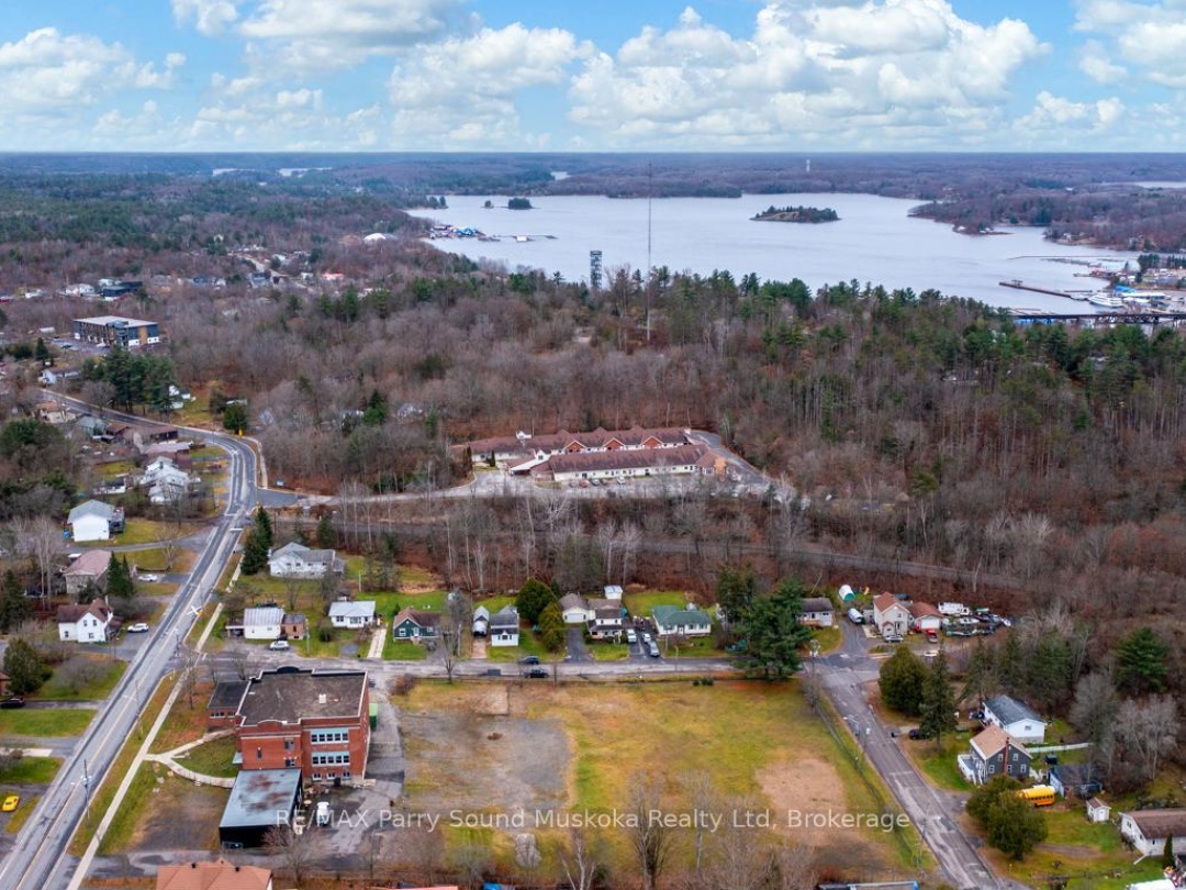 8 Meadow Street, Parry Sound