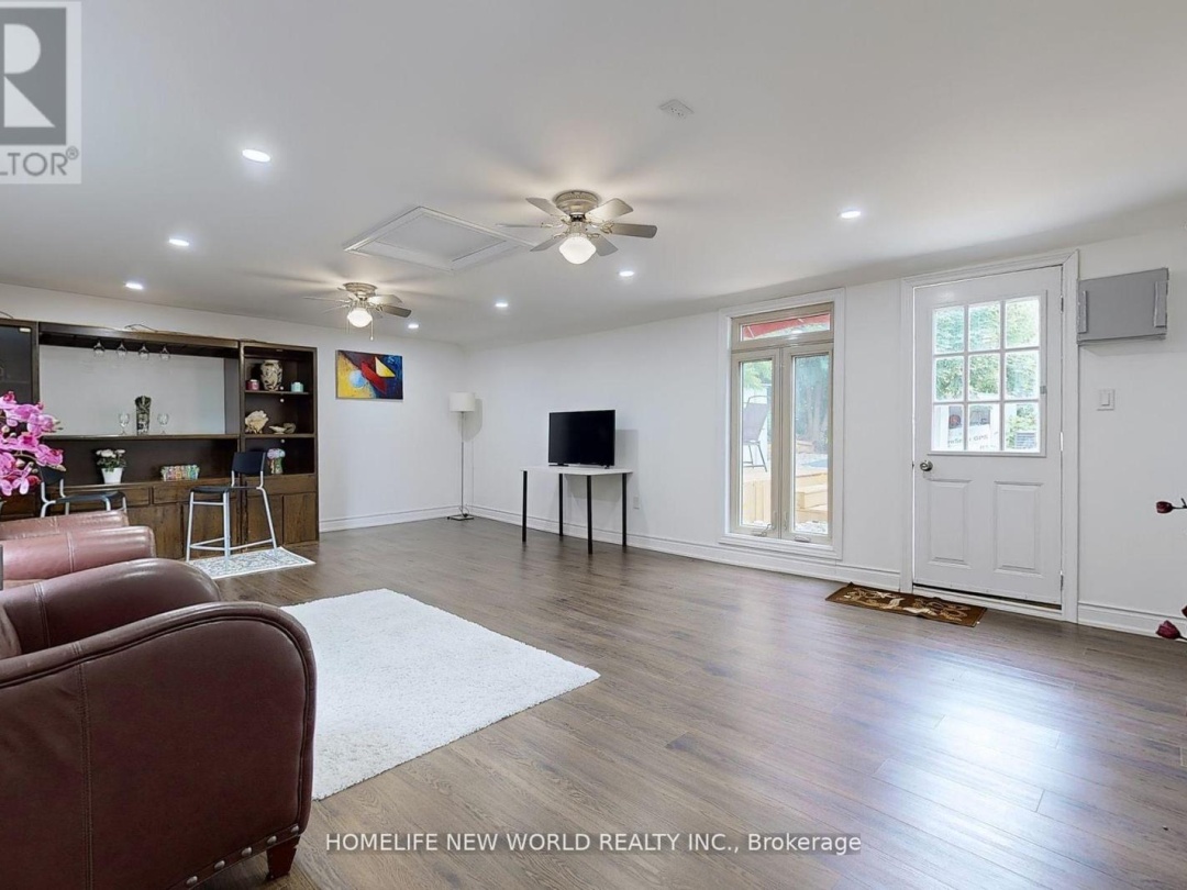 16 Third Street, Sturgeon Lake