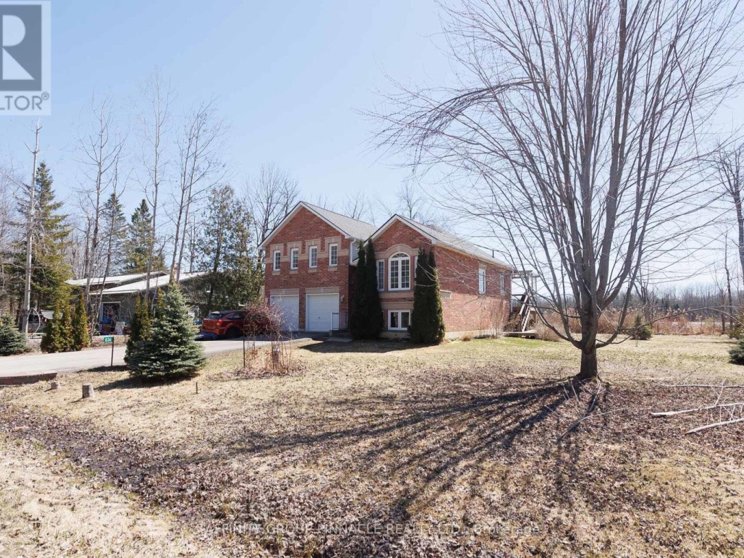 36 BALL AVENUE E, Talbot River