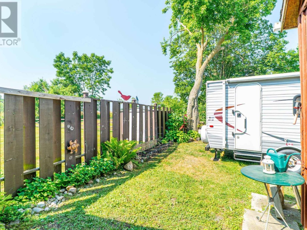1028 LITTLE BRITAIN ROAD, 