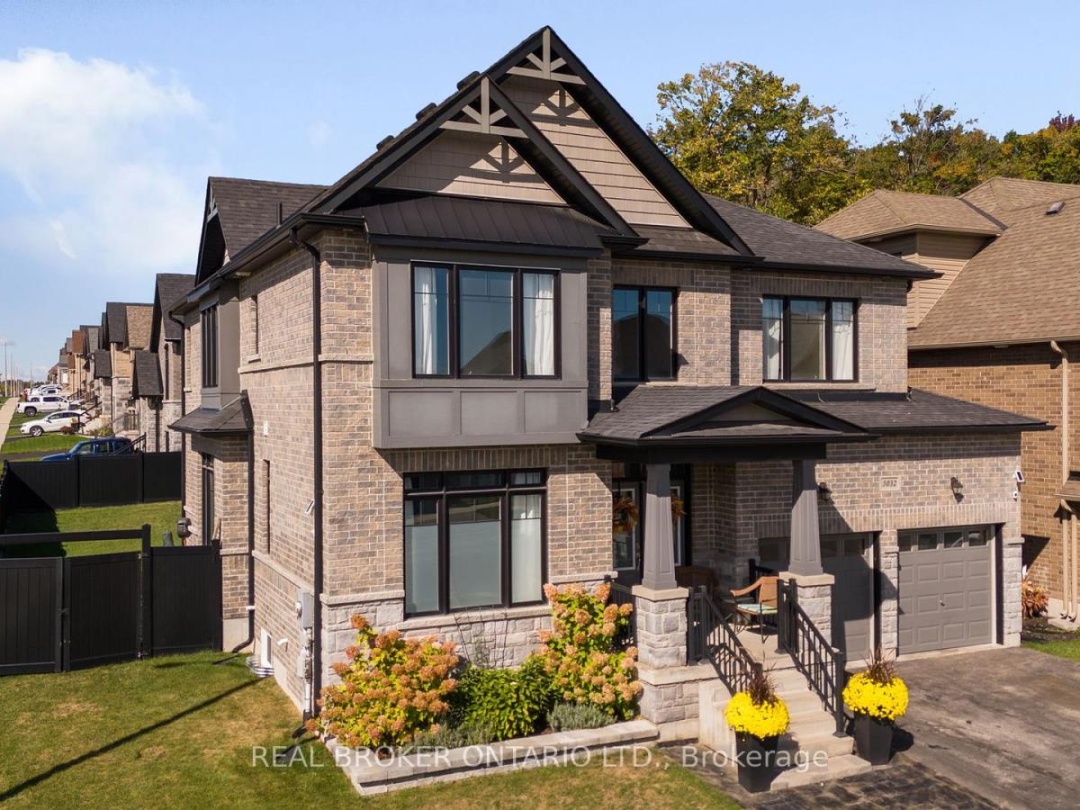 3032 MONARCH DRIVE, 