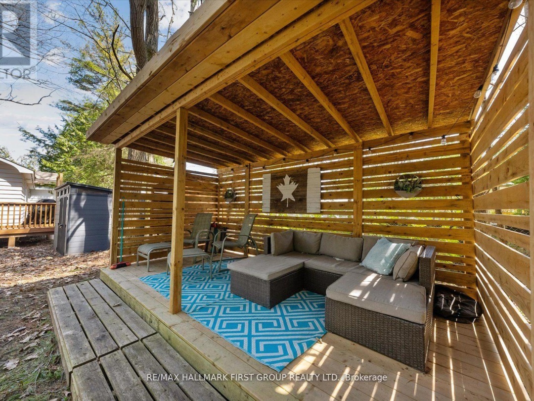 3074 Sparrow Lake Road S, Severn