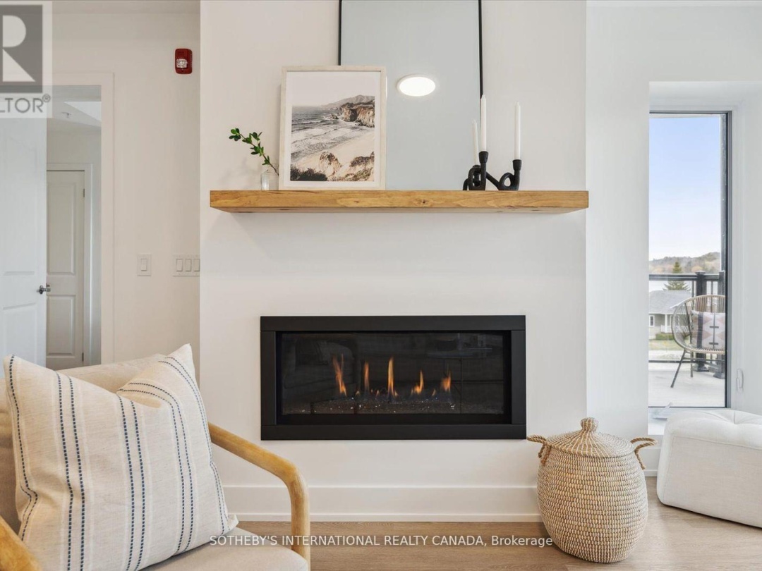 306 - 19B WEST STREET N, 