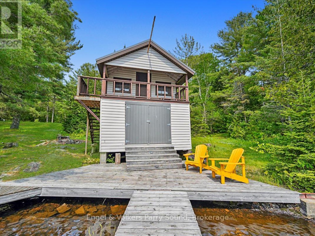 53 BIRDWOOD LANE, Harris Lake