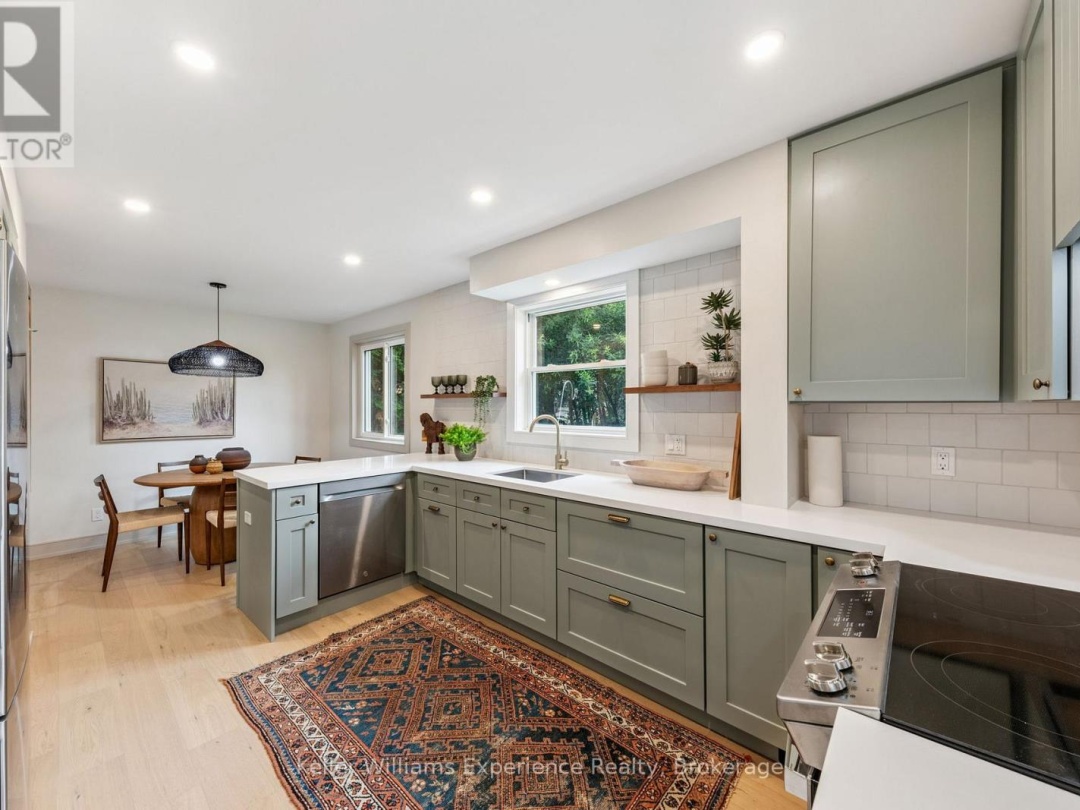 14 MARIPOSA DRIVE, 