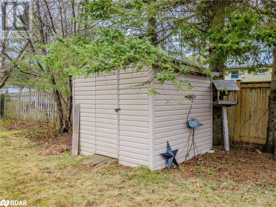 184 Fernwood Drive, Gravenhurst