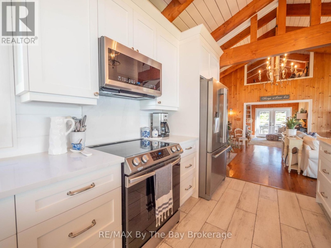 4476 ISLAND 1040/LITTLE BEAUSOLEIL ISLAND, 
