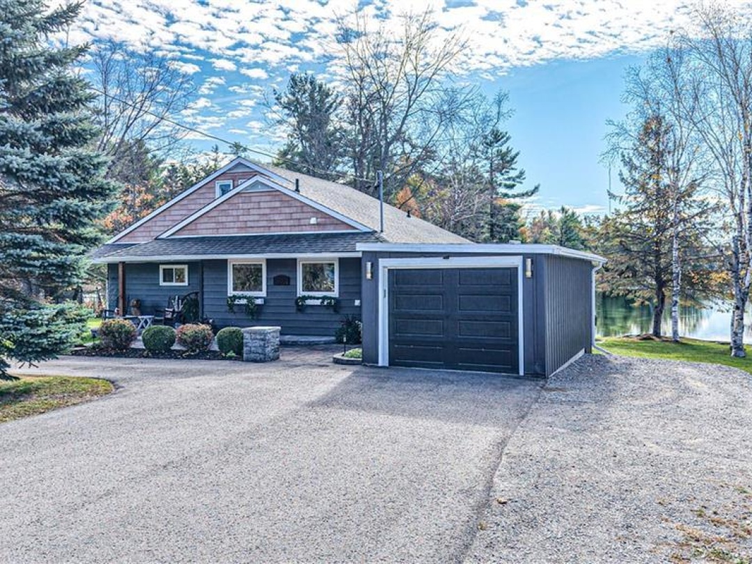 8222 COUNTY RD 169 Road, 