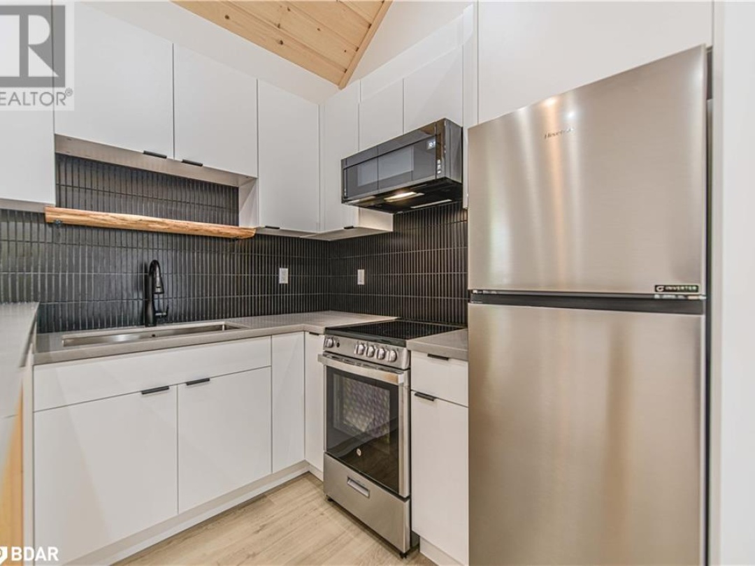 274 MISSISSAGA Street, Orillia
