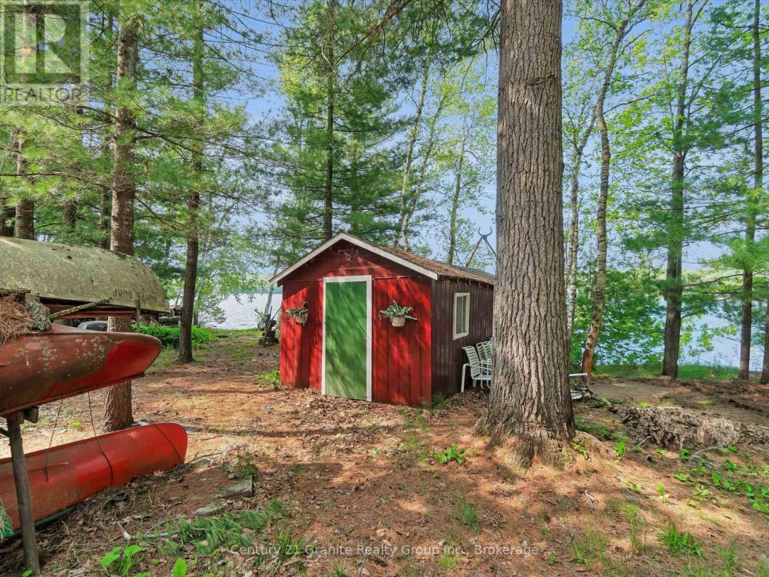 1141 Kanawa Lane, Kushog Lake