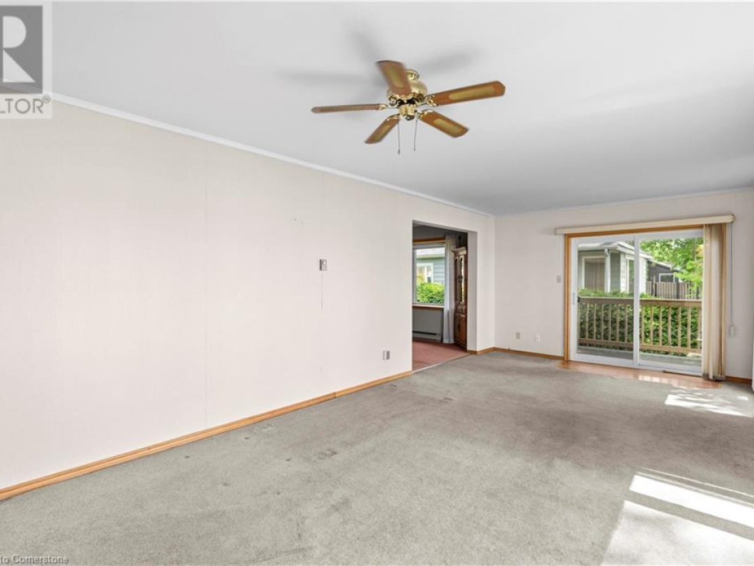 2703 LAKESIDE Drive, 