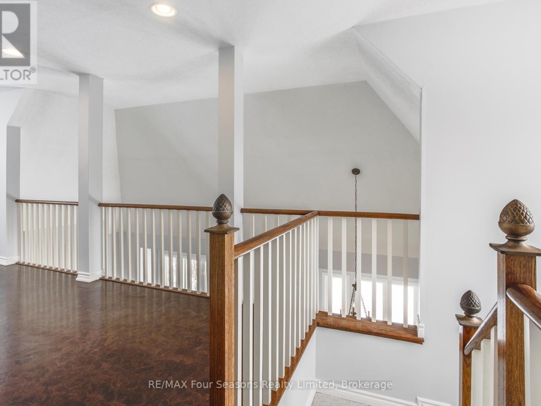 1 5 Invermara Court, Orillia