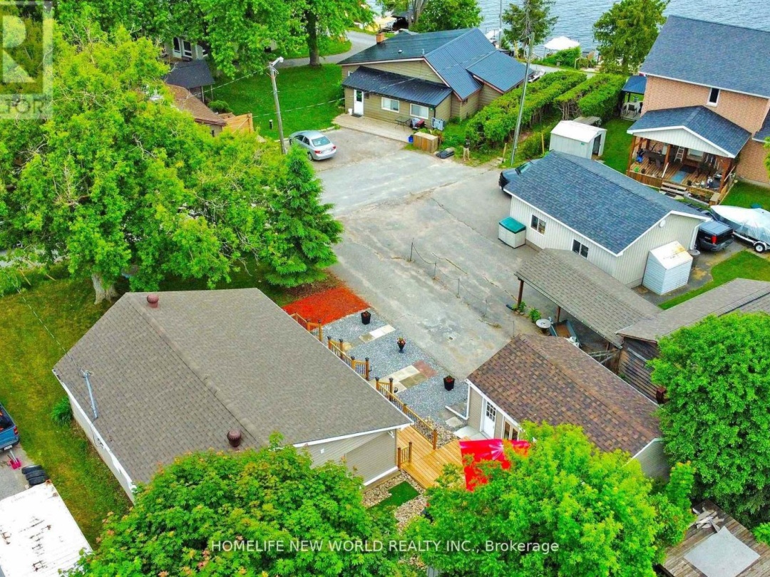 16 Third Street, Sturgeon Lake