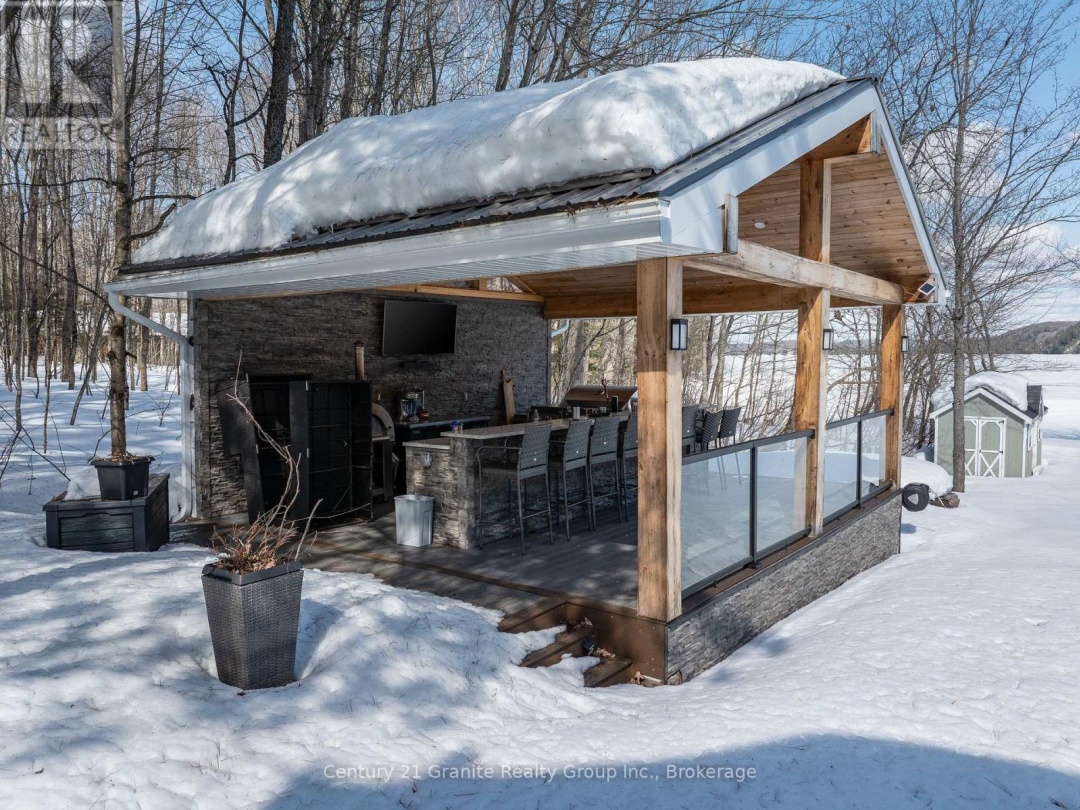 1047 Bonis Lane, Mountain Lake