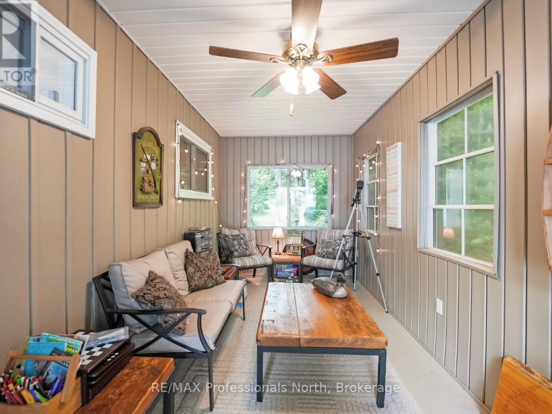 2598 GLAMORGAN ROAD, 