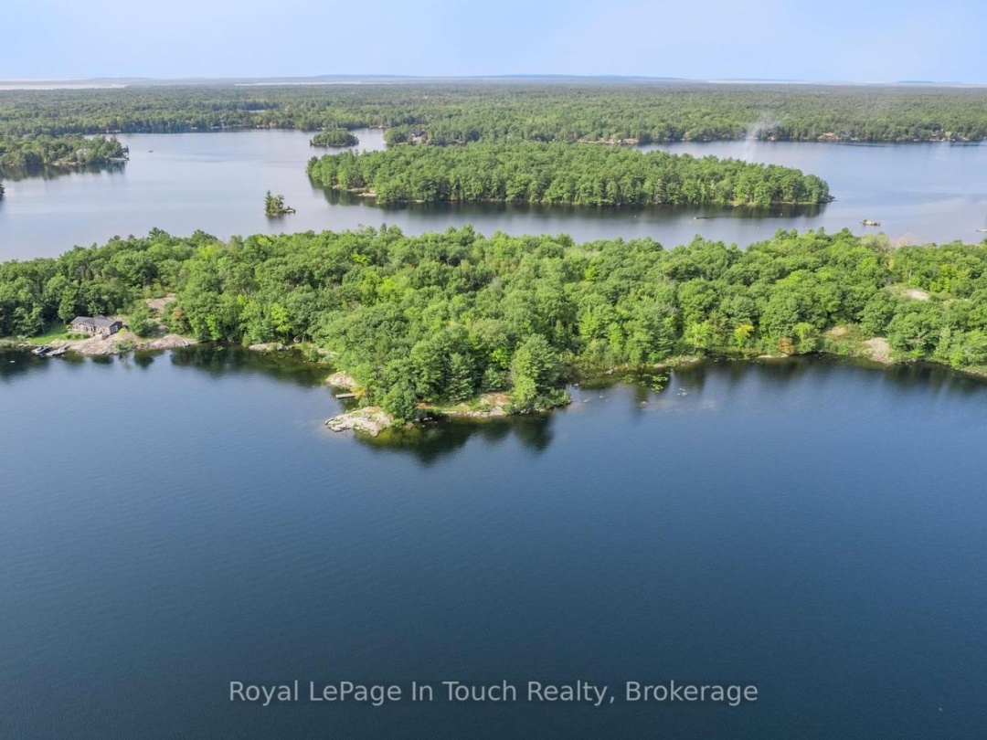 1958 Six Mile Lake Shore, Six Mile Lake