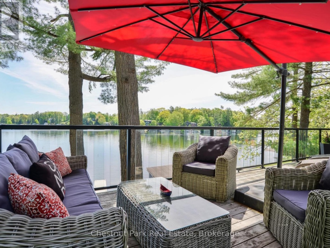 4558 Riverview Drive, Sparrow Lake