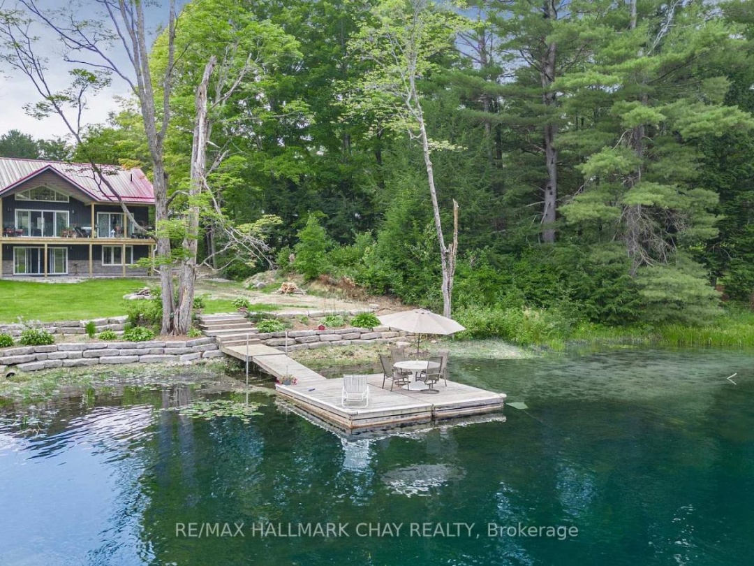 7544 Highway 35, Gull Lake