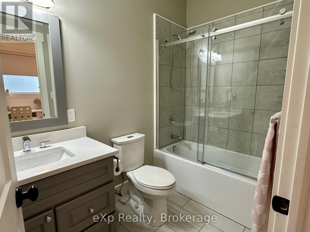 10 WOODSTREAM DRIVE, 