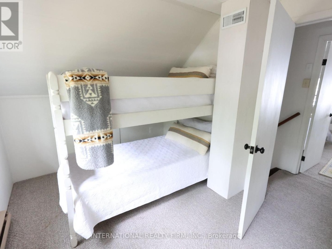 71 OAKRIDGE COURT, 