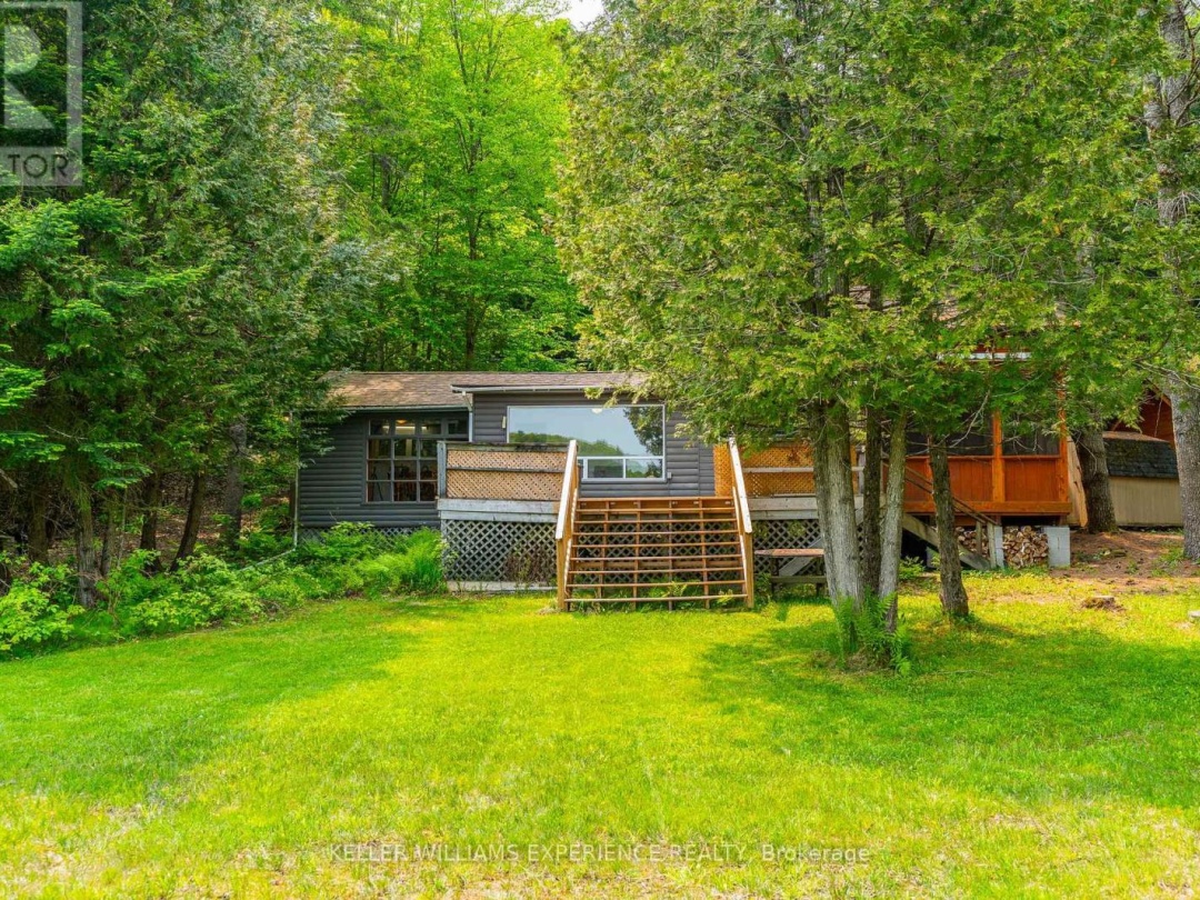 1049 Elsie Bay Road, Horseshoe Lake