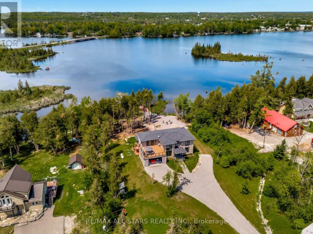 15 Berry Lane, Sturgeon Lake