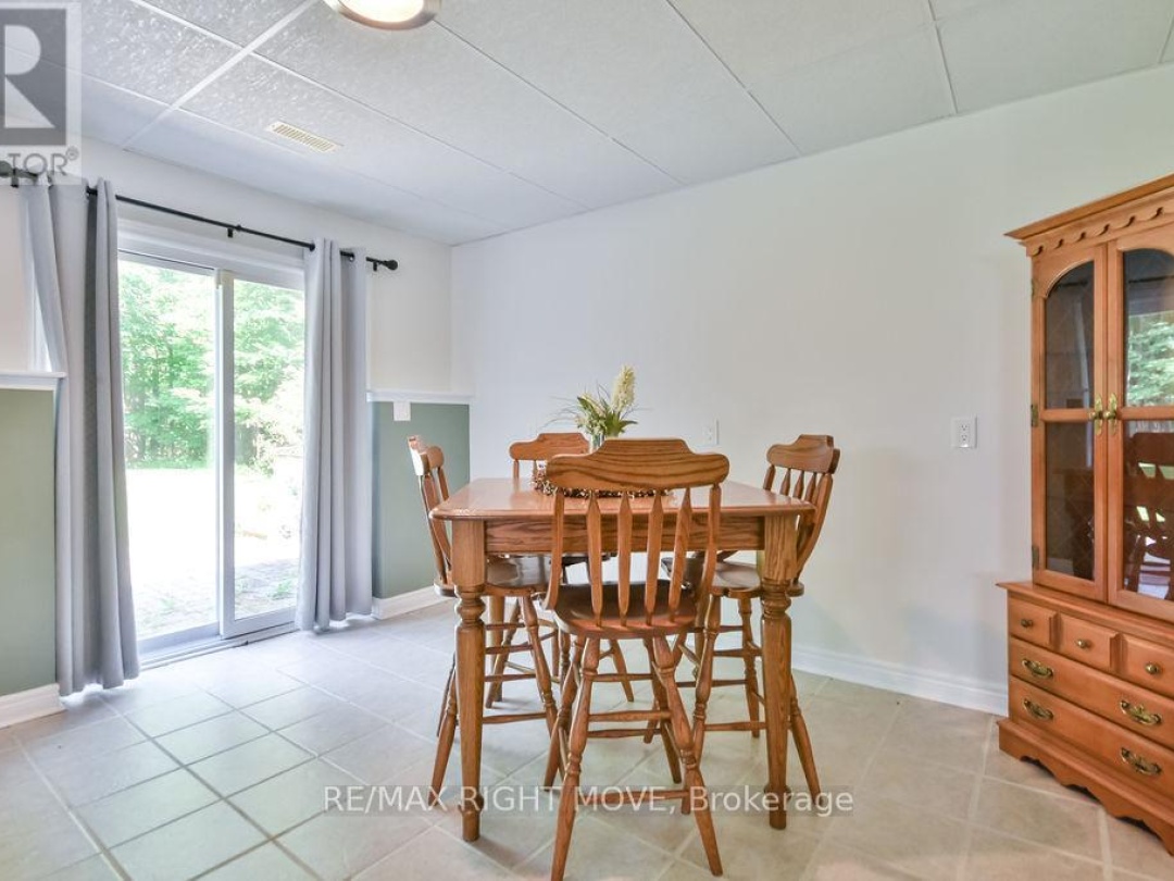 1011 TALBOT TRAIL, 