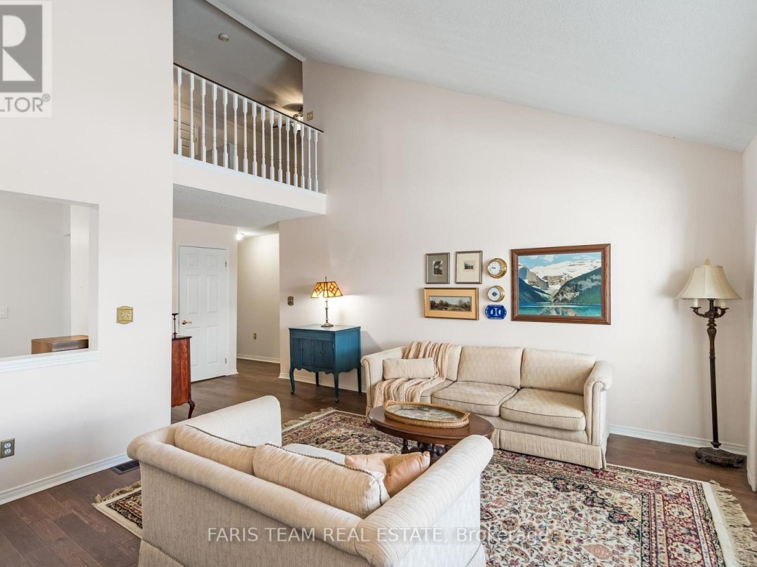 422 40 Museum Drive, Orillia