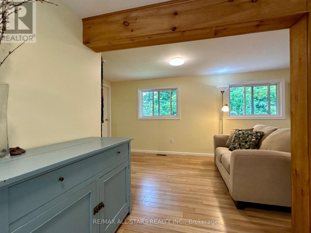 1104 GALWAY ROAD, 