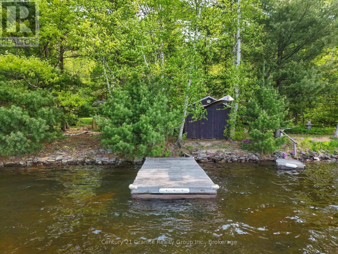 1141 Kanawa Lane, Kushog Lake