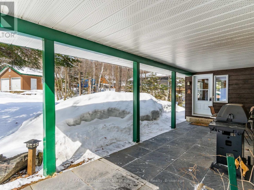 6258 Haliburton Lake Road, Haliburton Lake