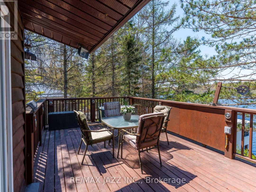 1092 Briscoe Drive, Kushog Lake