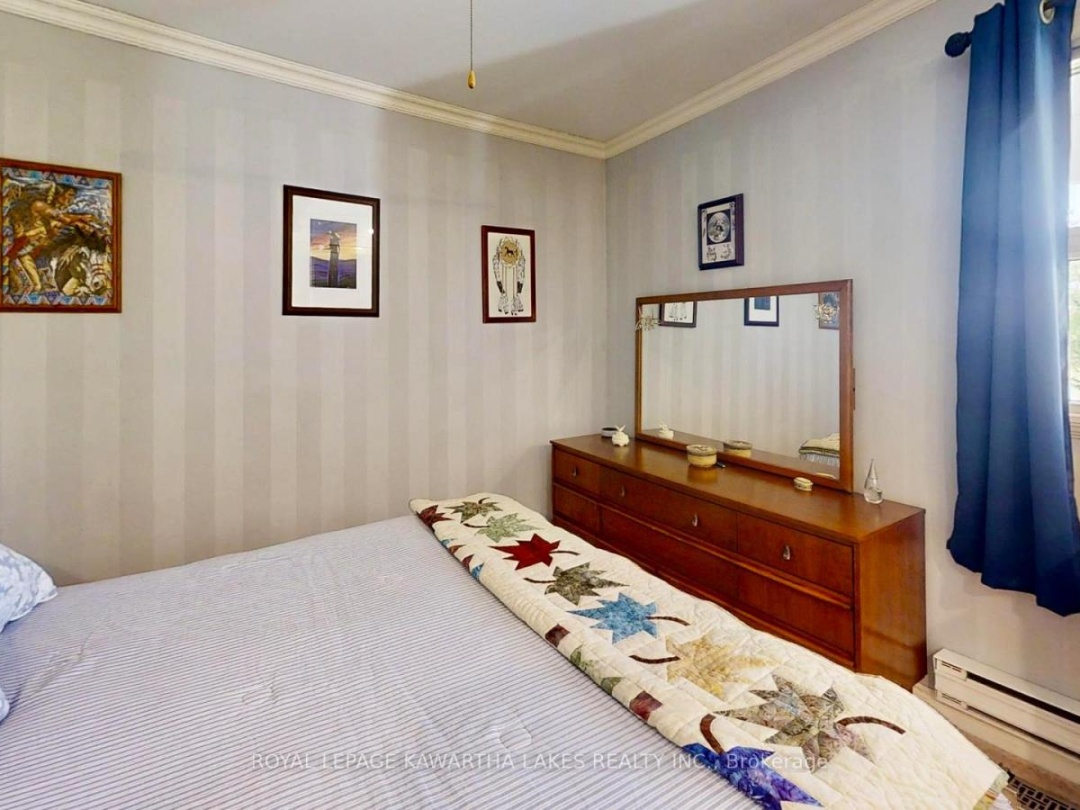 835 CEDAR GLEN ROAD, 