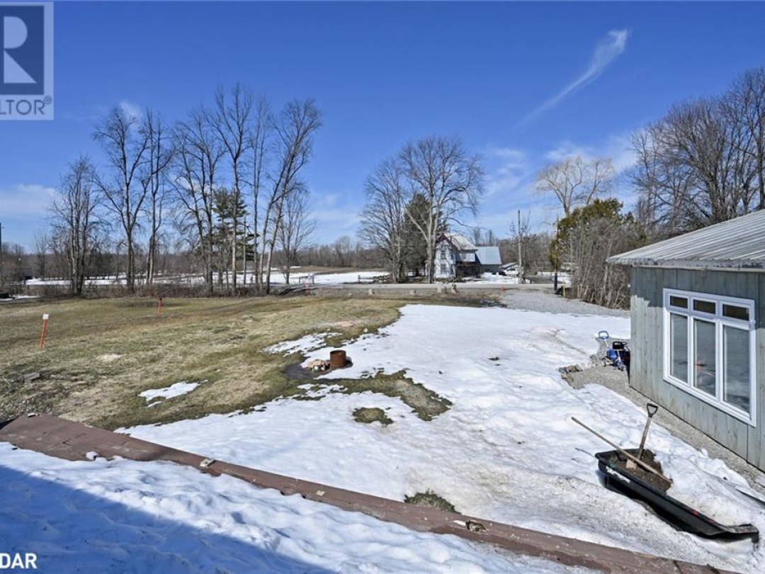 5653 12 Highway, Ramara