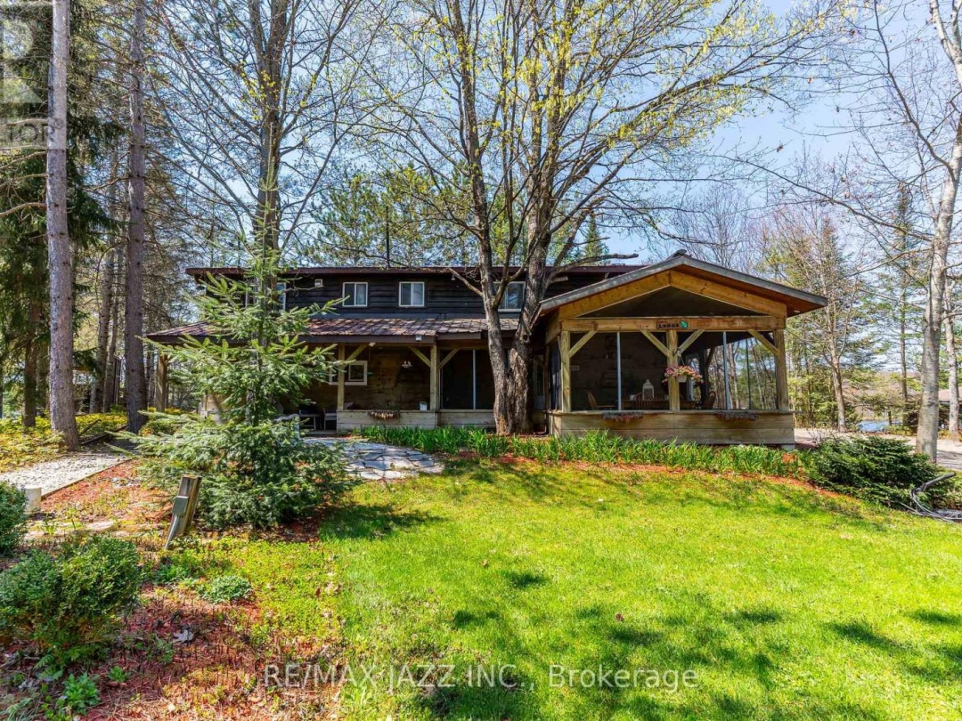 1092 Briscoe Drive, Kushog Lake