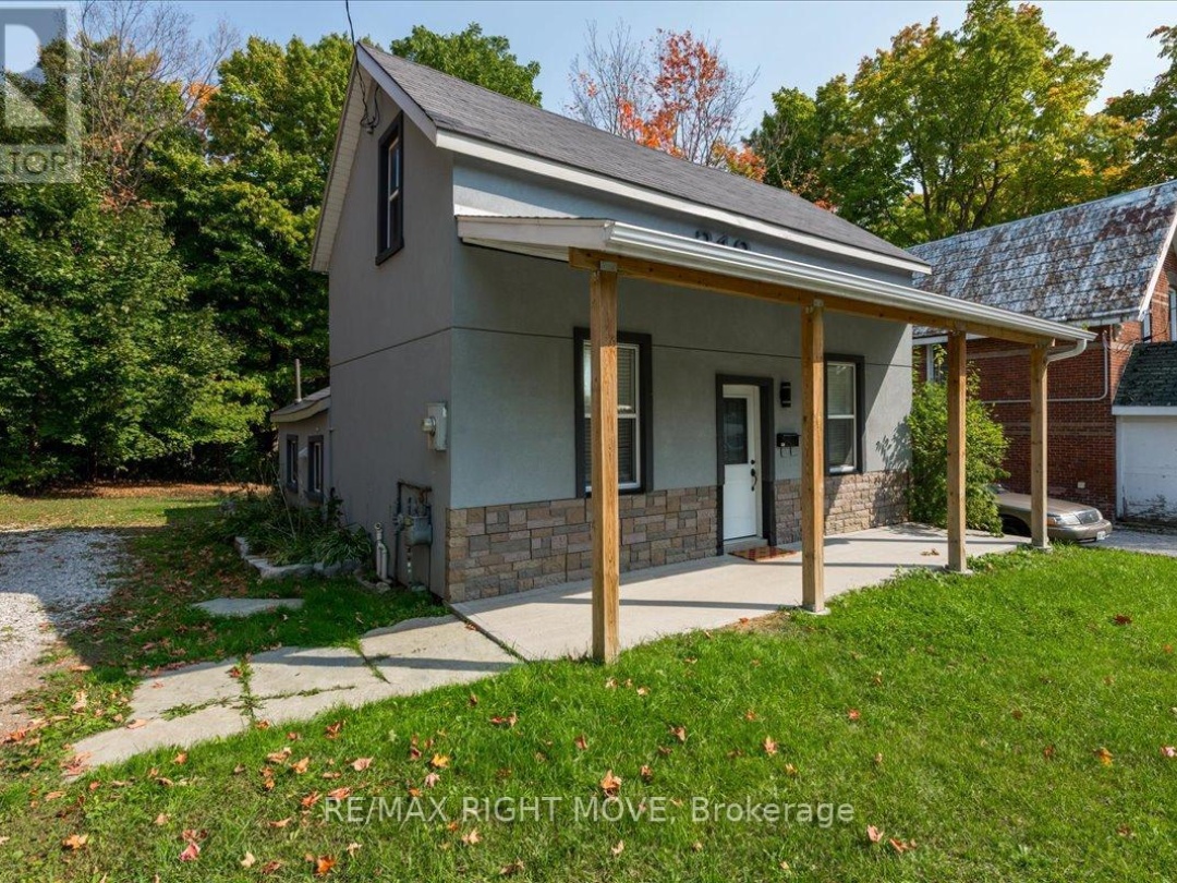 218 WEST STREET N, Orillia